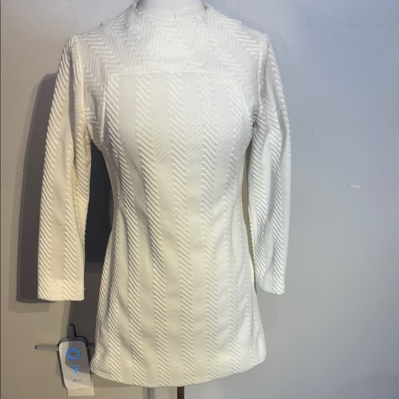 Vintage Dresses & Skirts - True Vintage Custom made 1960's Stylish White Chevron Pattern mini dress